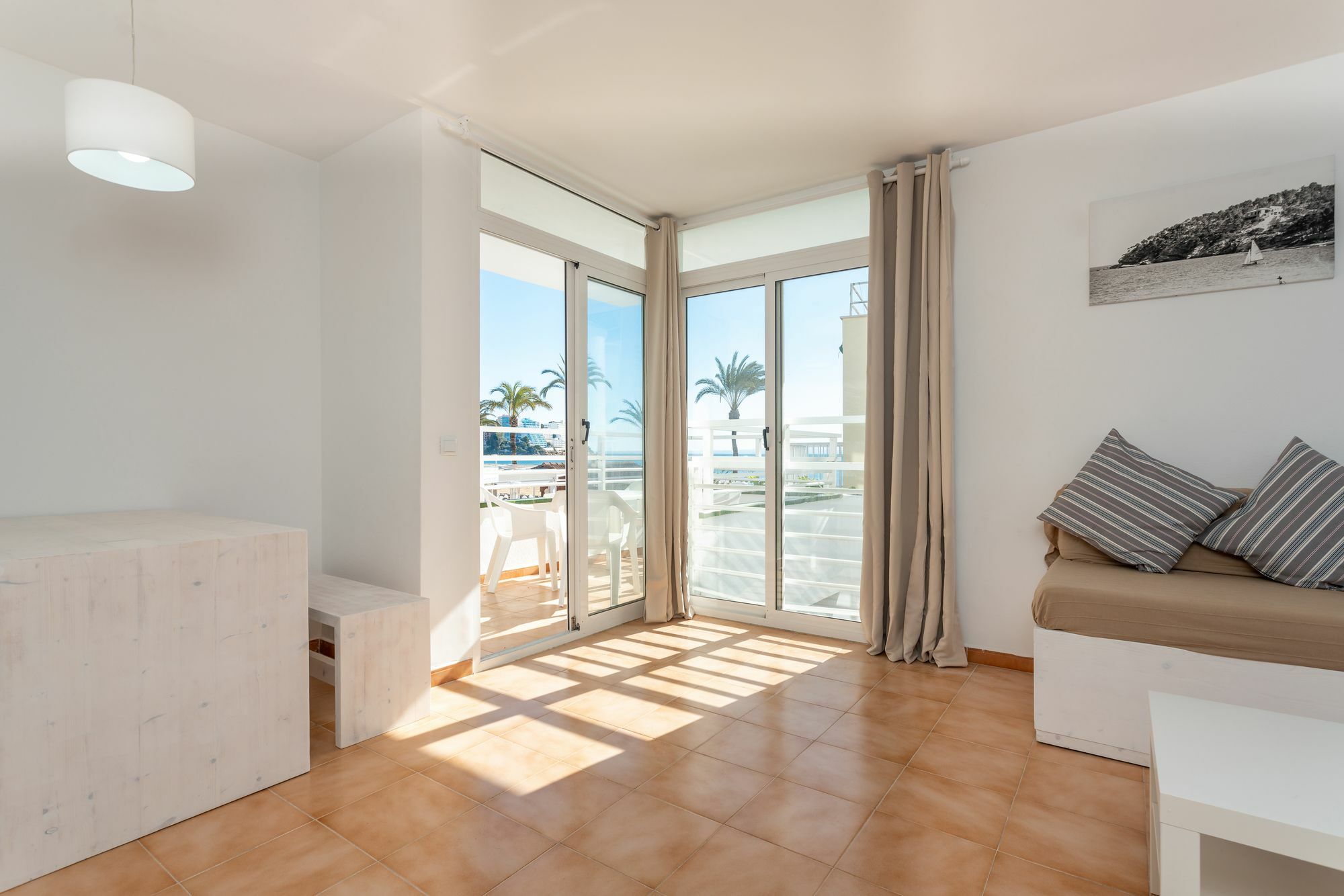 Neighbours Apartments Magaluf  Eksteriør bilde