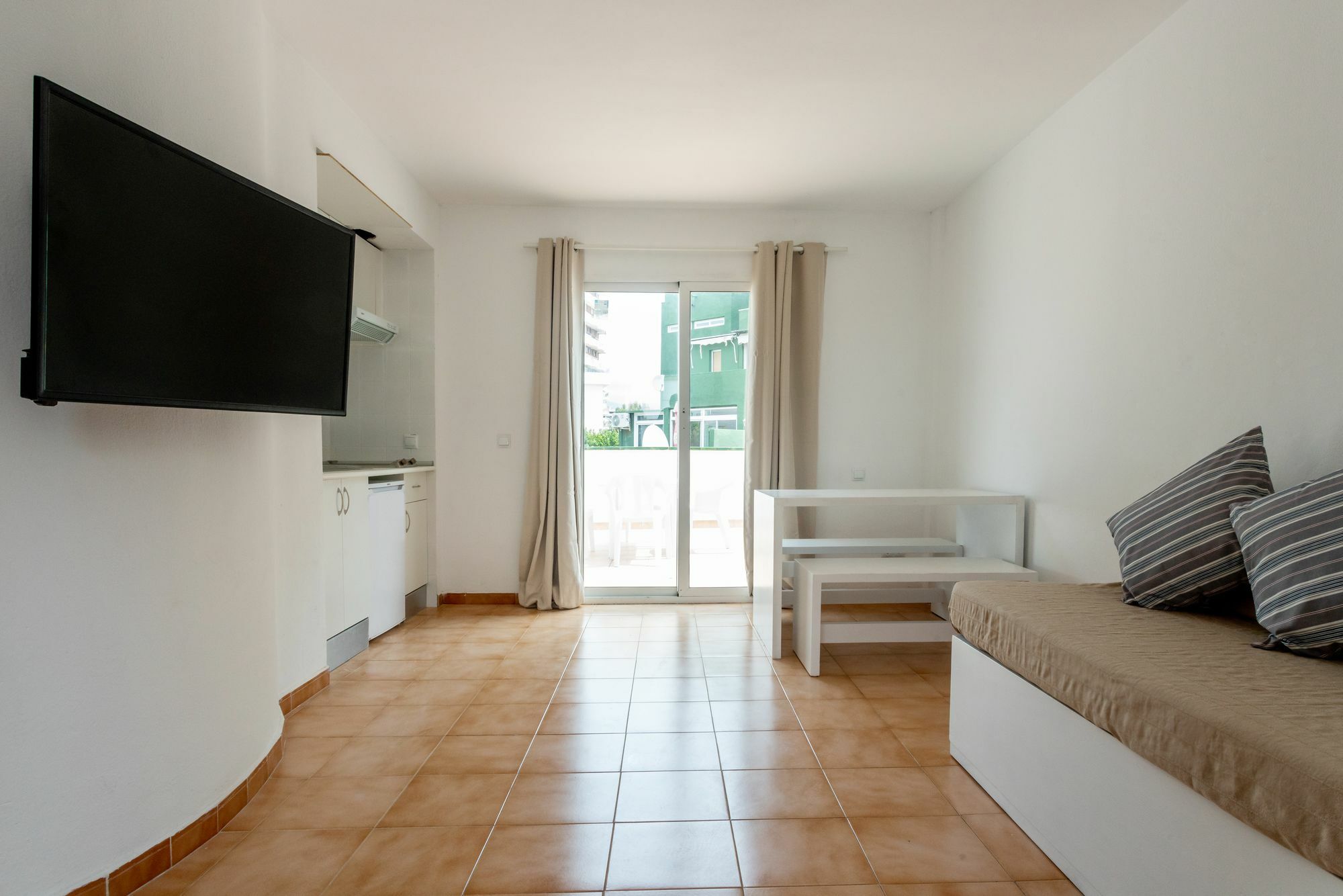 Neighbours Apartments Magaluf  Eksteriør bilde