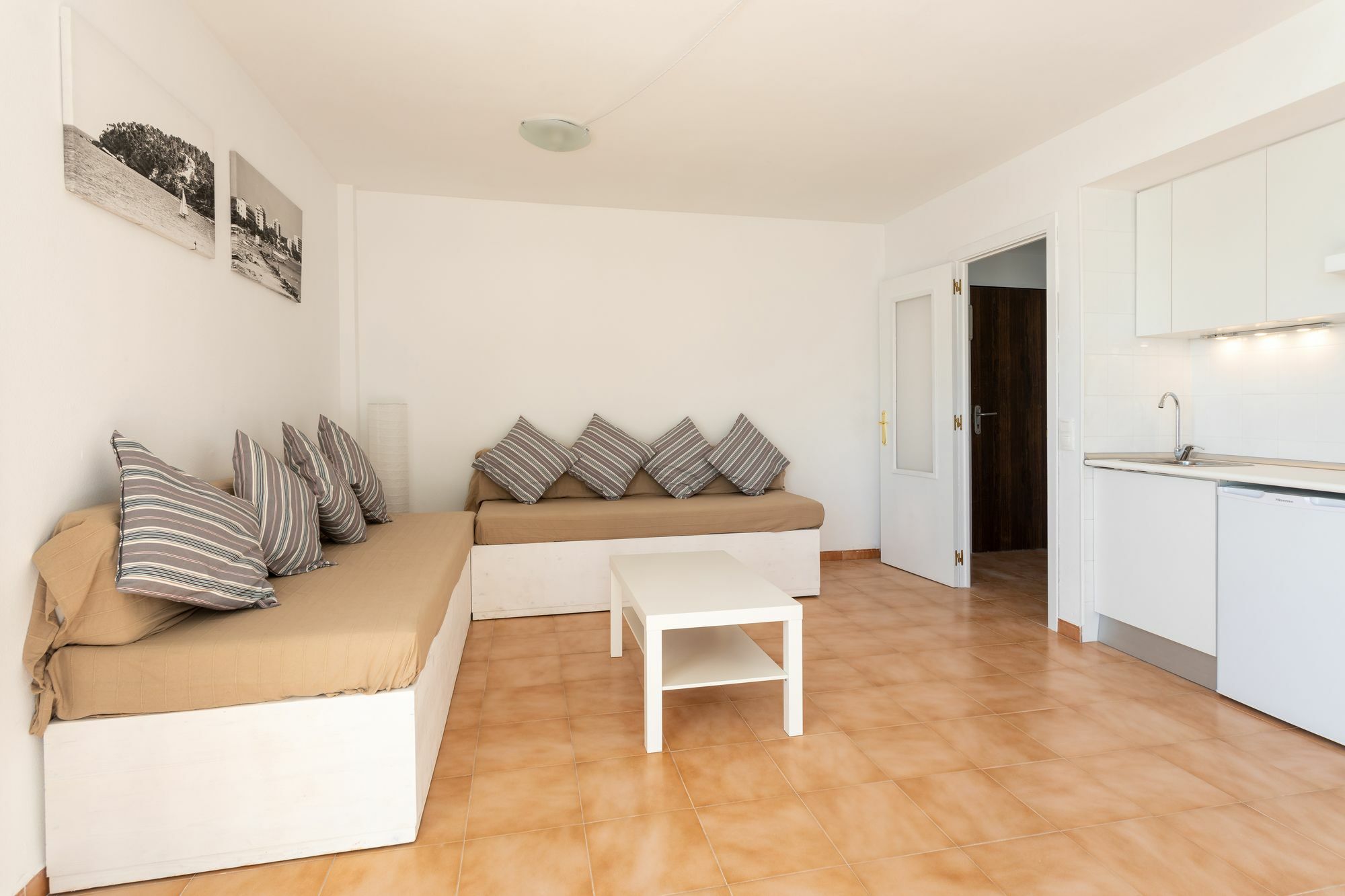 Neighbours Apartments Magaluf  Eksteriør bilde